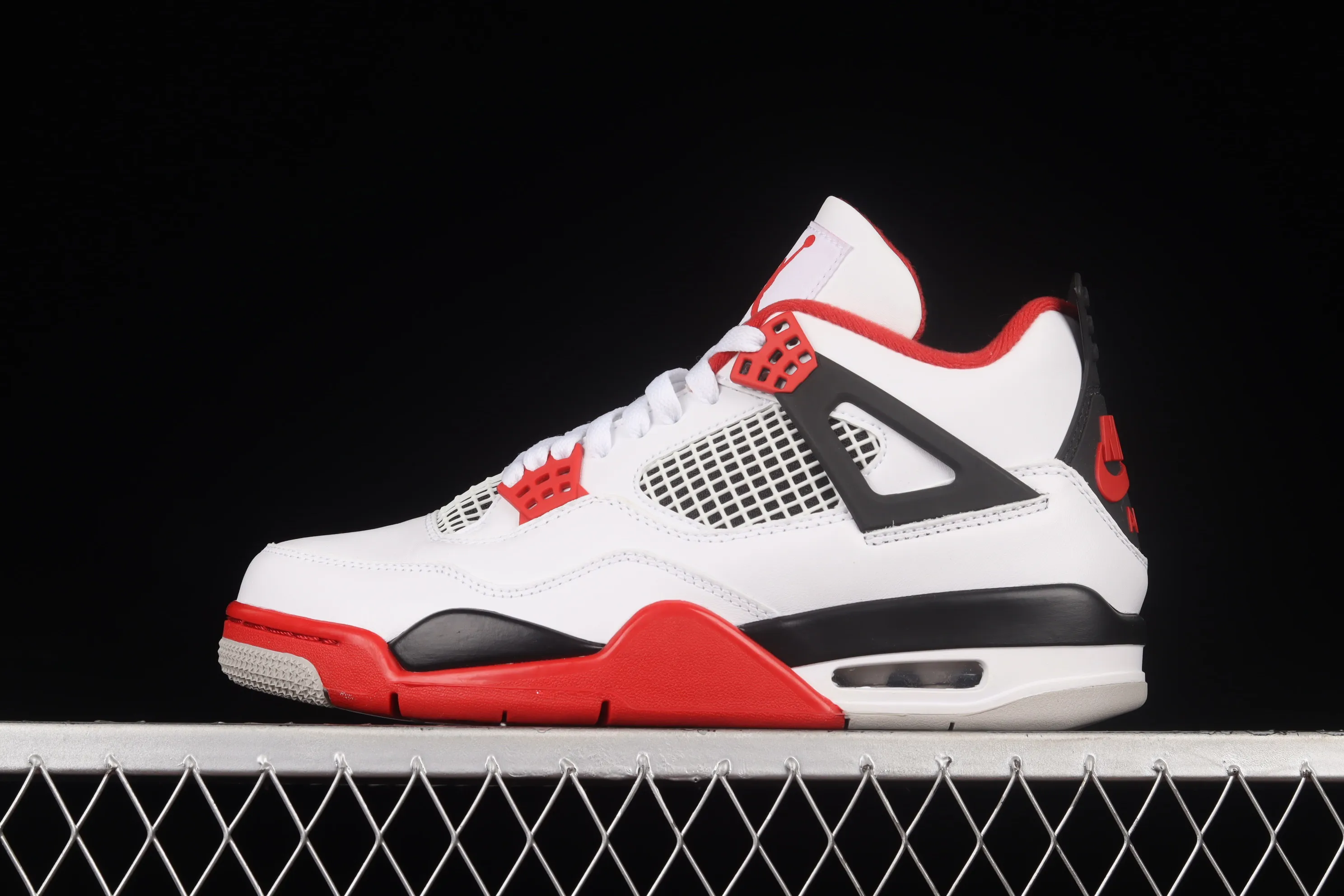 All categories Air Jordan Jordan series basketball shoes Air Jordan 4 foreign trade version Air Jordan 4 Retro "Fire Red" AJ4 Joe 4 white red flame red basketball shoes DC7770-160